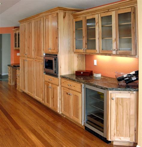 hickory cabinets with stainless steel appliances|hickory cabinet ideas.